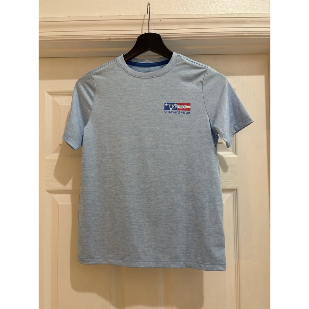 vineyard vines Performance Tennis Graphic T-Shirt - Light Blue (Men Small)